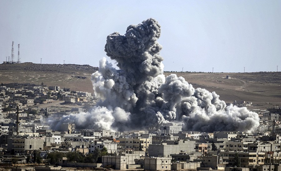 Israel bombardea siria.