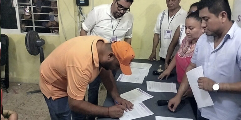 54567444057_dac3432ab7_b