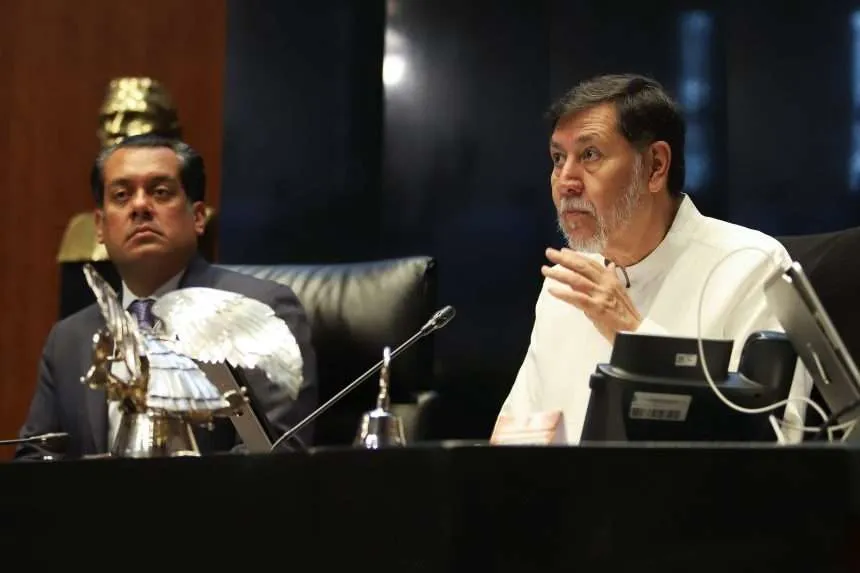 Ceci-Flores-Bryan-Ceci-Flores-Bryan-WEB-WEB-Lebaron-y-otros-activistas-exigen-renuncia-de-Norona-6-860x573