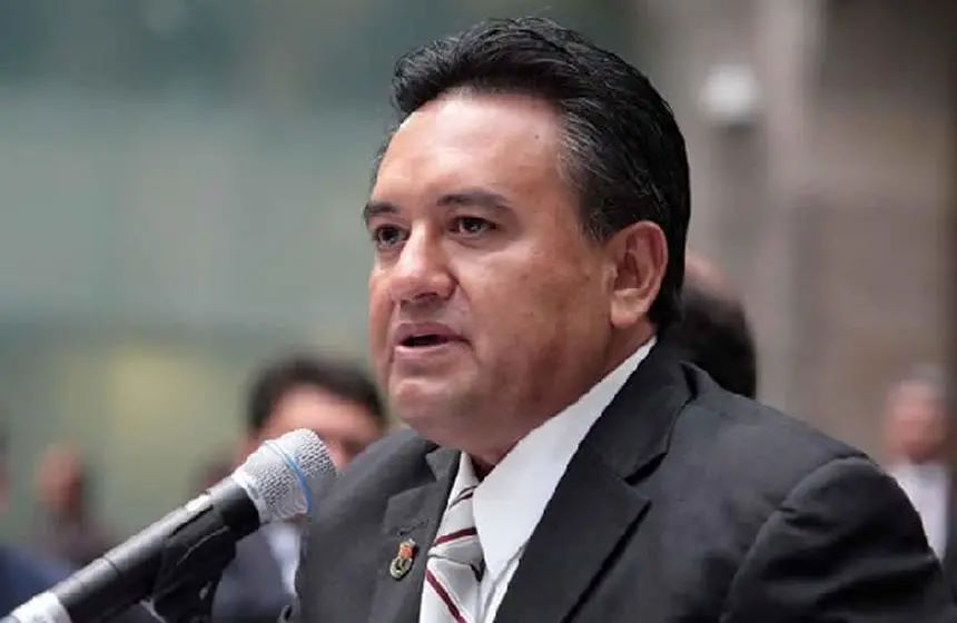 MARTIN ESPARZA
