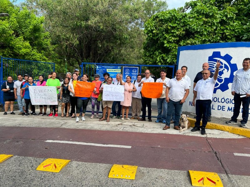 maestros-del-tecnologico-exigen-al-estado-pago-de-un-bono-436706