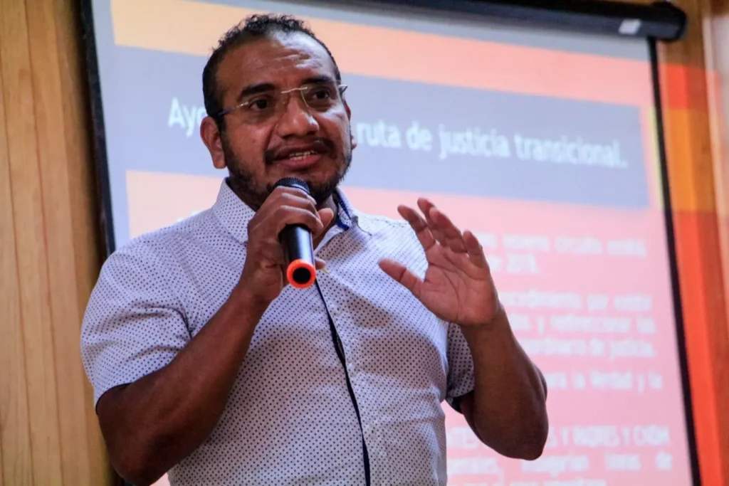 vidulfo-rosales-durante-una-conferencia-sobre-dere-1536x1024