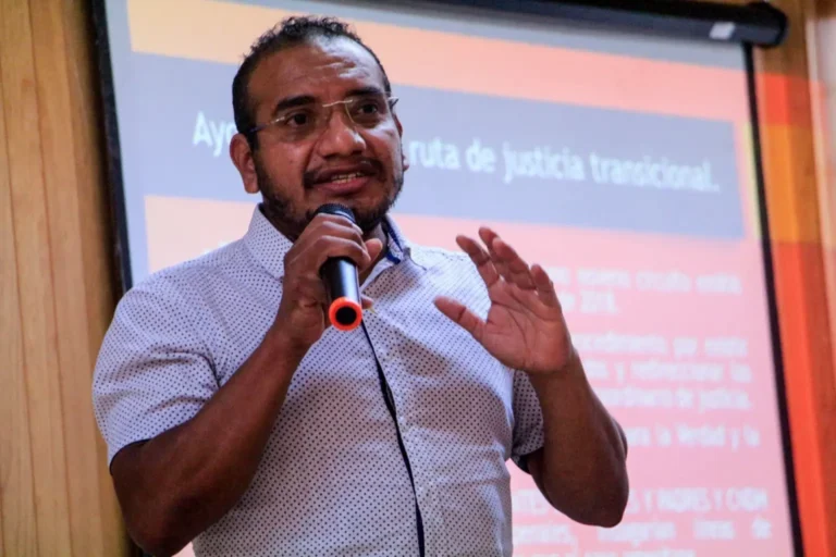 vidulfo-rosales-durante-una-conferencia-sobre-dere-1536x1024