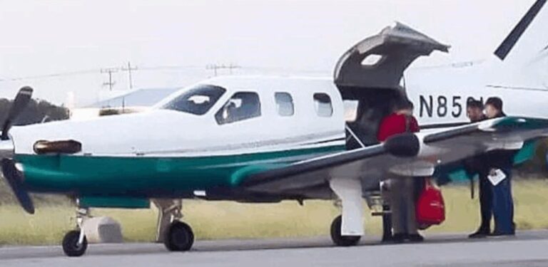 NOROÑA AVION PRIVADO