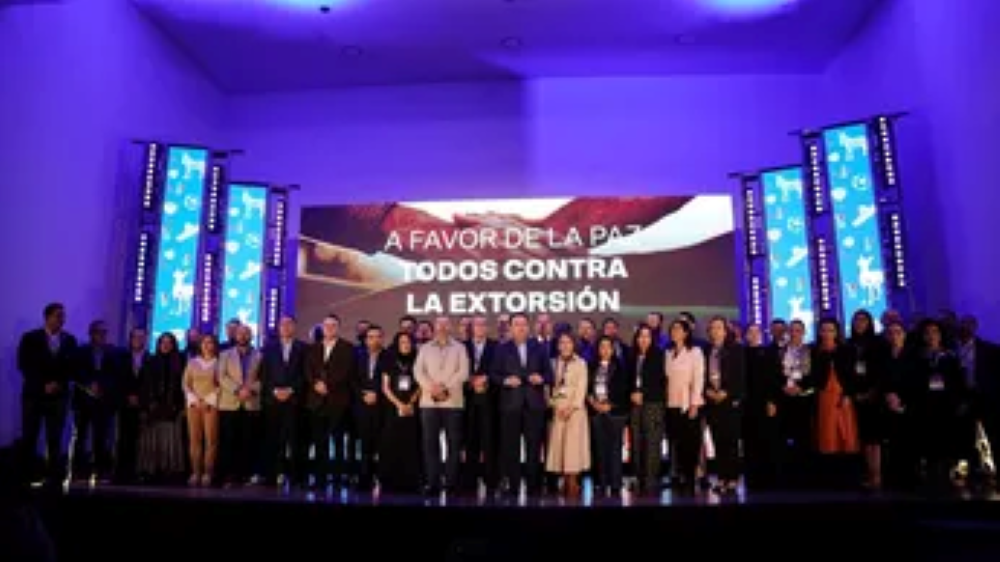 COPARMEX EXRTORSION 2