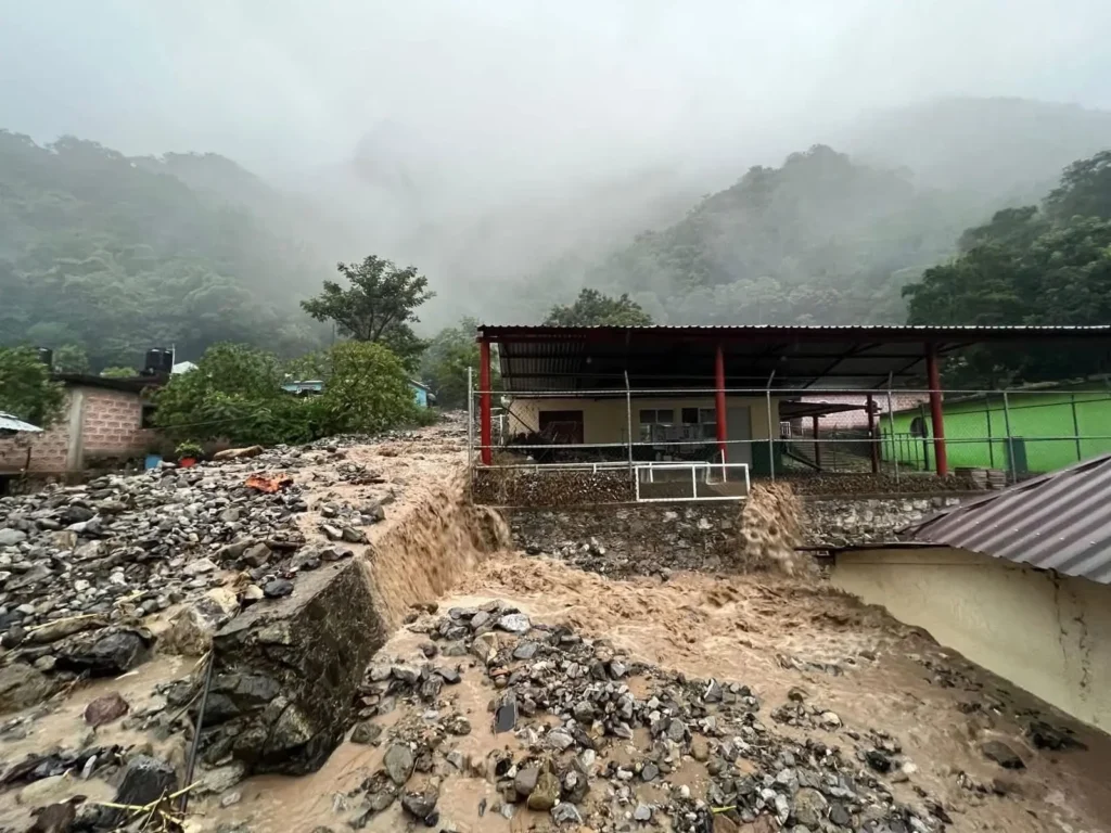 ILAMATLAN - D EYIPANTLA