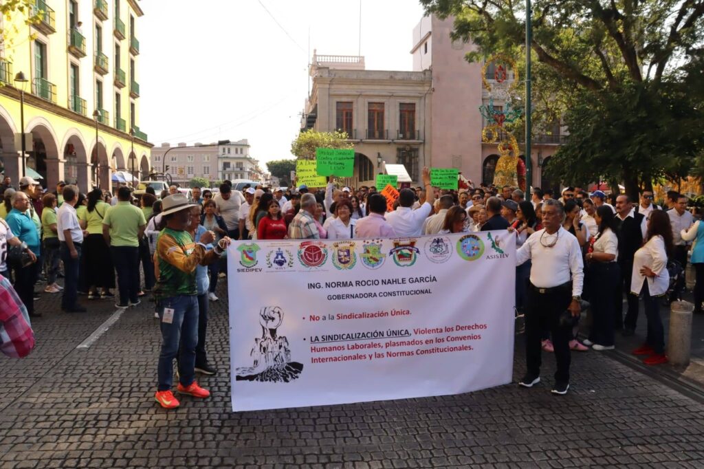 SINDICATOS MARCHA XALAPA
