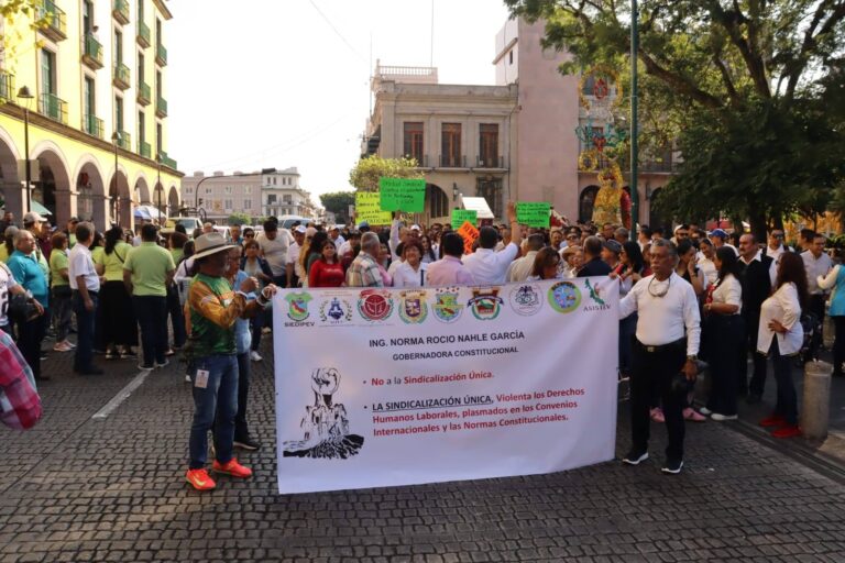 SINDICATOS MARCHA XALAPA