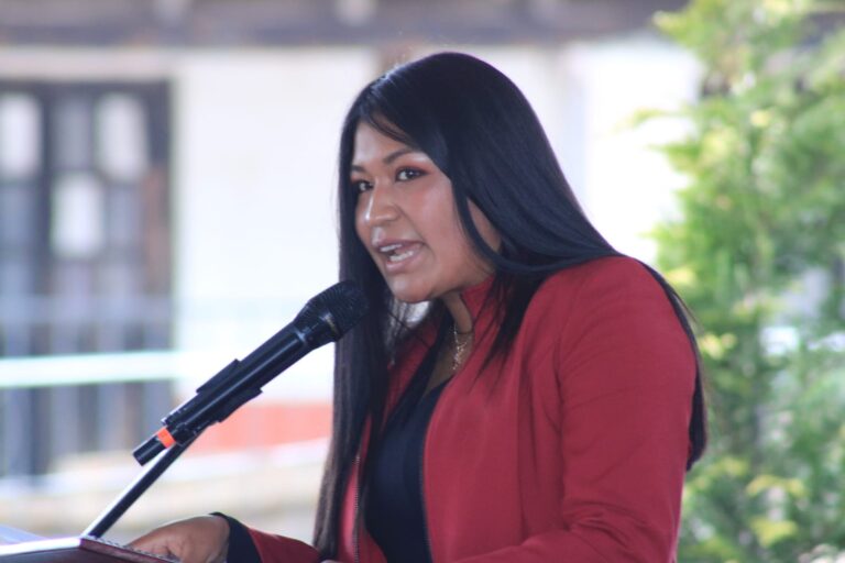 Maria-Elena-Martinez-Robles-alcaldesa-de-Amanalco