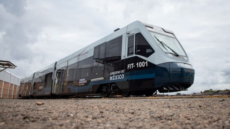 TREN INTEROCEANICO 1