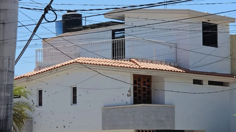 CASA ROCHA MOYA DISPAROS