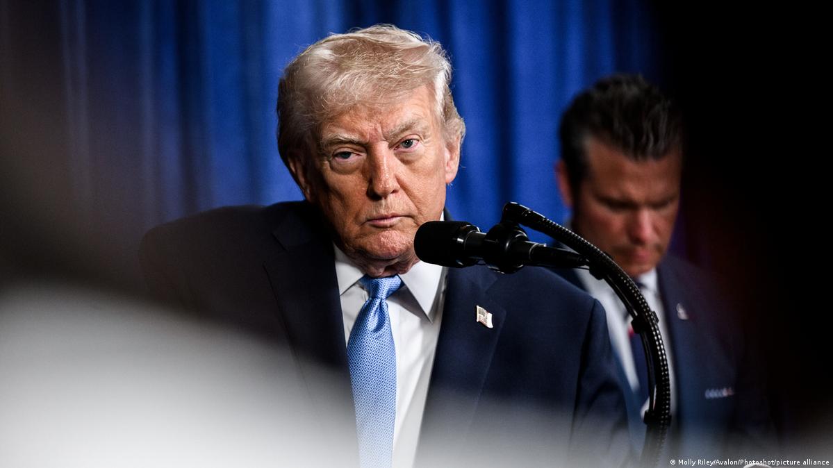 TRUMP CARTELES
